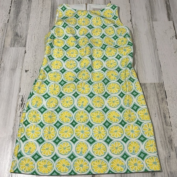 Sail to Sable Lemon Printed Crepe Shift Dress Size Medium - Picture 2 of 9